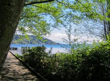 Image of Lyon Creek Park waterfront